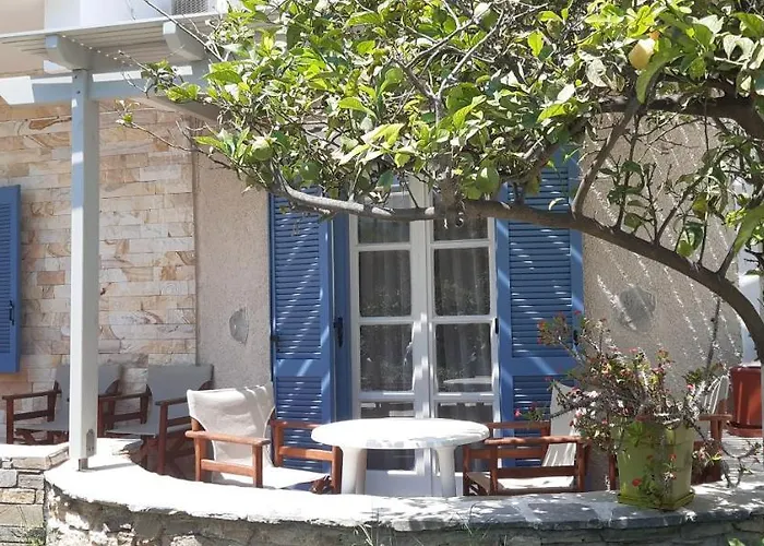 Ioanna Lägenhetshotell 4*