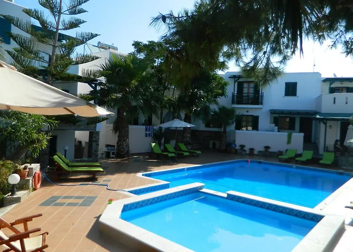 Lägenhetshotell Ioanna 4*