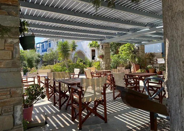 Lägenhetshotell Ioanna Agios Prokopios (Naxos)