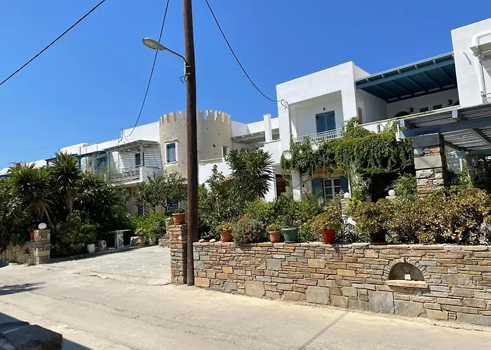 Ioanna Lägenhetshotell 4*