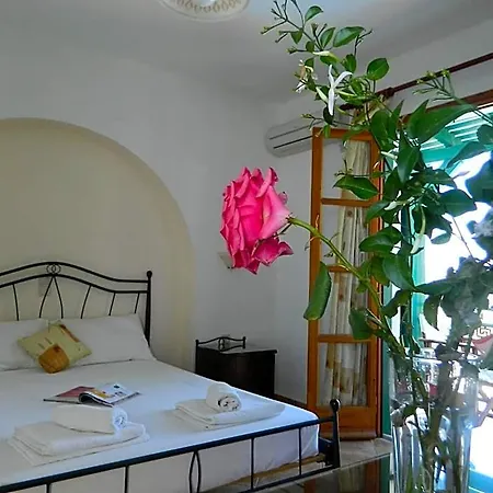 Ioanna 4* Agios Prokopios (Naxos)